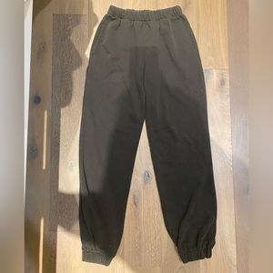 Black brandy Melville Rosa sweatpants, one size